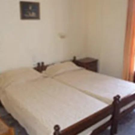 Billy & Sandra Sidari (Corfu)
